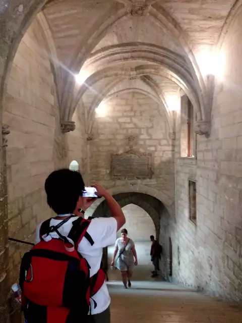 Avignon Arch Dictionary Architecture Longman