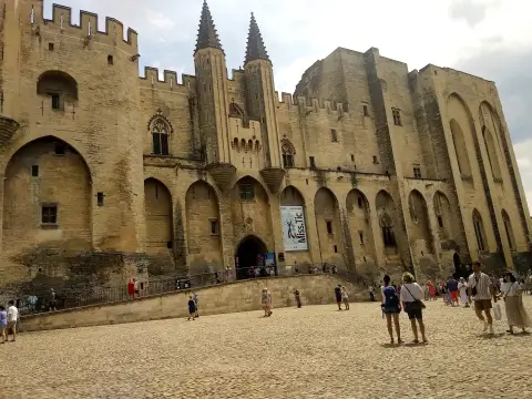 Avignon Palais Des Papes Tourism 1