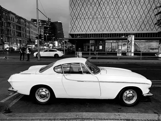 Volvo P1800