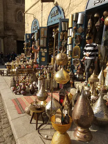 Cairo 01504 Brass Collection Market