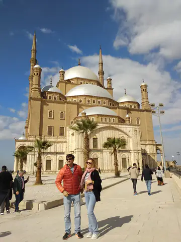 Cairo Fa Ade Facade Tourist