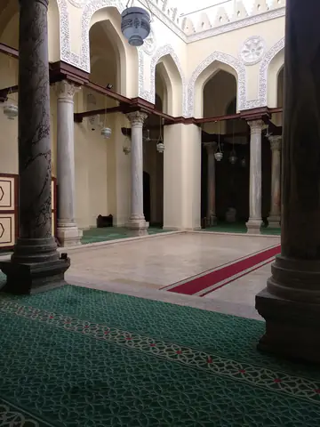 Cairo Machine Column Ceiling Glass