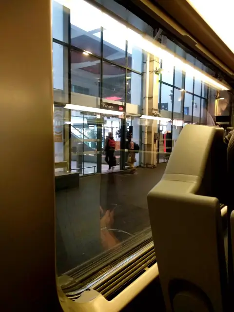 Cannes Daylighting Glass Metal Transparency