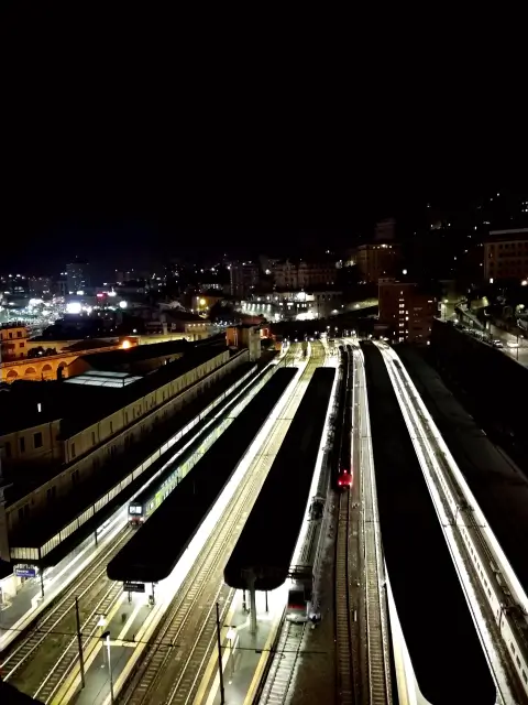 Genua Night Skyscraper Light Urban
