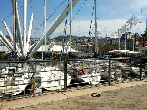 Genua Piazza Delle Feste I