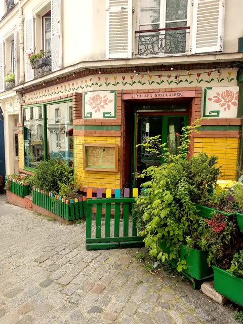 Paris House Door Flowerpot Houseplant