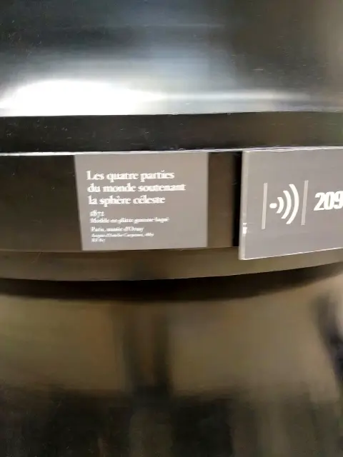 Paris Label Silver Plastic Cylinder