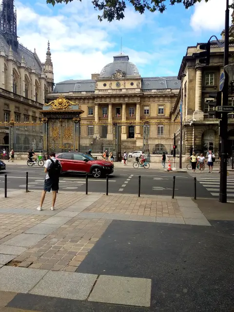 Paris Sainte Chapelle Conciergerie Palais