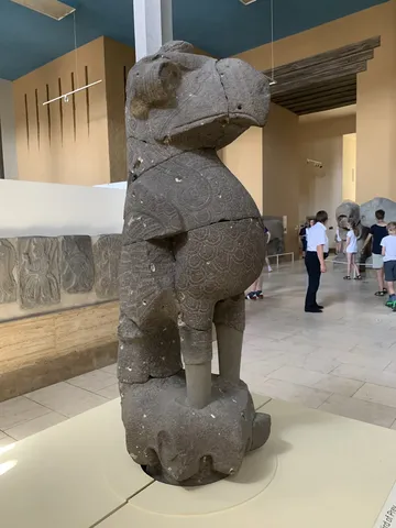 Statue Pergamon Museum 11