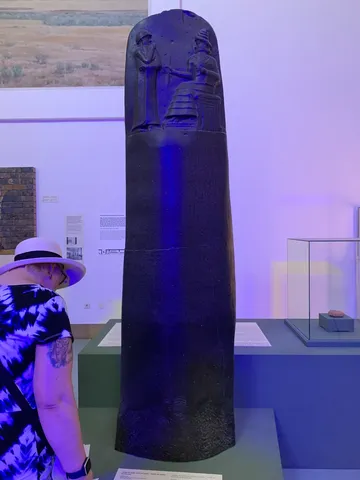 Stella Pergamon Museum 03