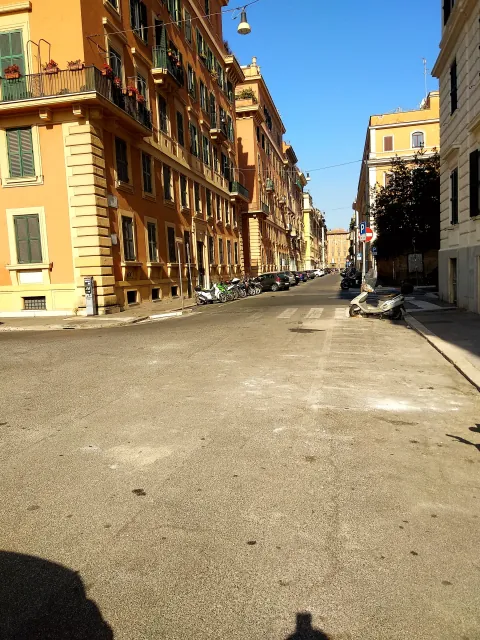 Roma Alley Bike Cycling Building