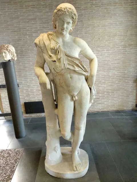 Roma Carving Statue Stone Sculpture