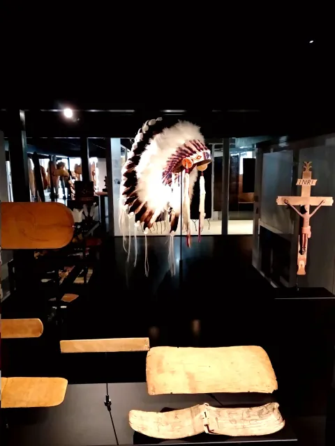 Roma Crucifix Lighting Ceiling Exhibition