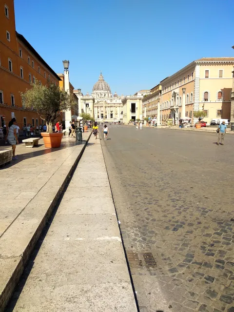 Roma Palace Of Penitenzieri St