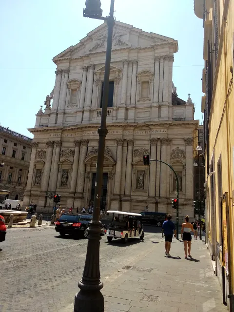 Roma Parish Street Pedestrian Travel