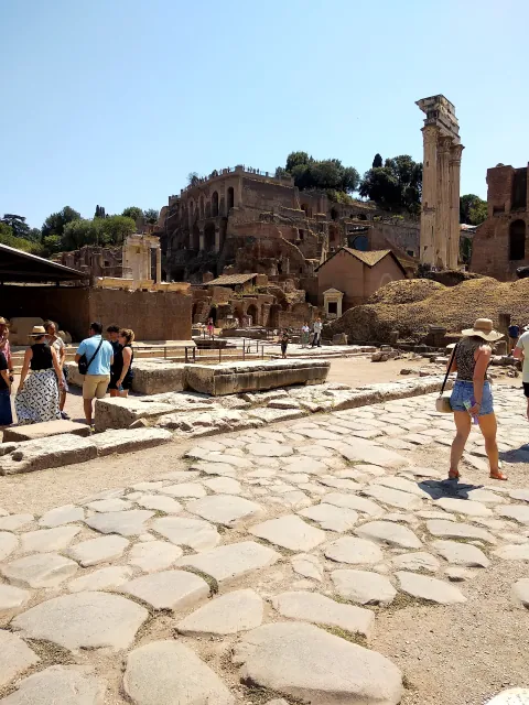 Roma Ruins Vacation Ancient History
