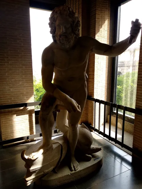 Roma Statue Bronze Sculpture Classical