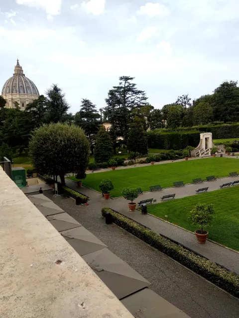 Roma Vatican Museum Giardino Quadrato