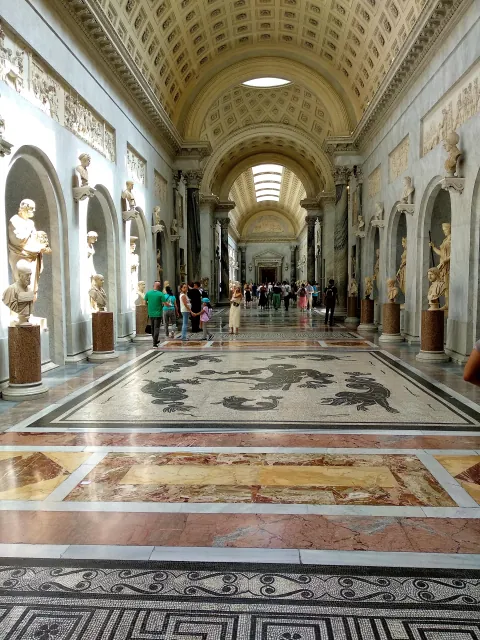 Roma Vatican Museum Paintings Gallery 1