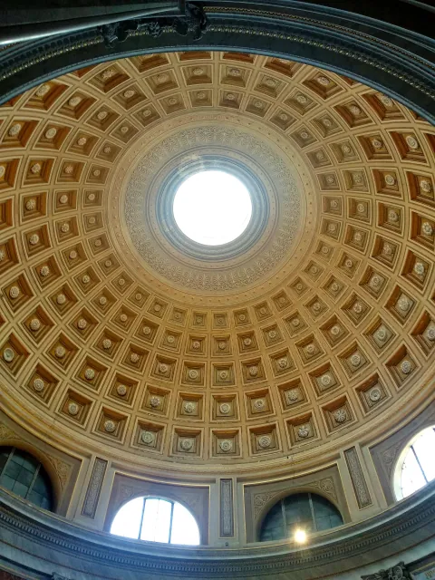 Roma Vatican Museum St Peter 1