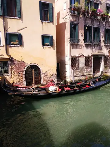 Venice Apartment Balcony Canal