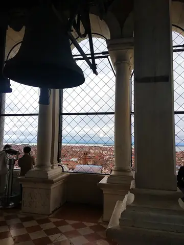 Venice Composite Material Column