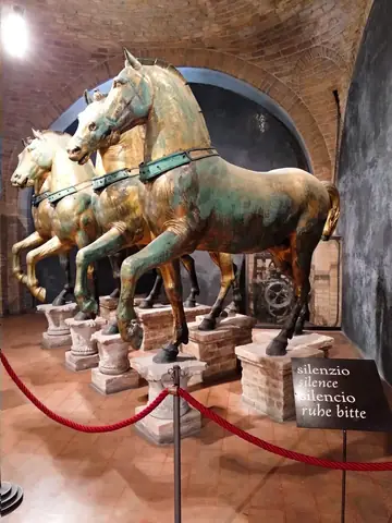 Venice Sculpture Working Animal