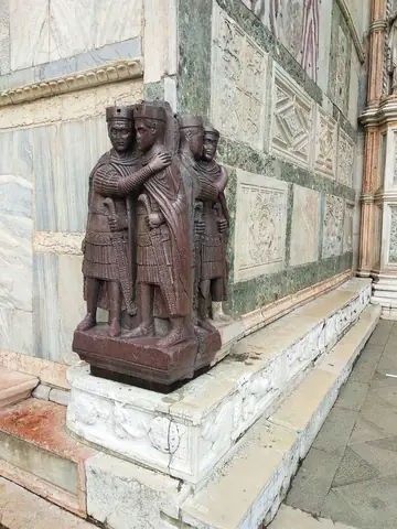 Venice Stone Carving Carving
