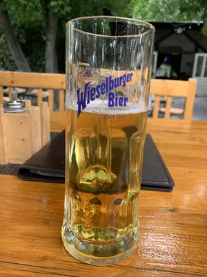 Beer Plener Restaurant Vienna