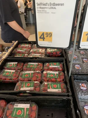 Strawberries Shop Vienna
