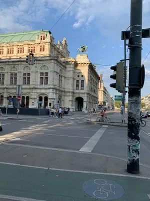 Treffic Street Vienna